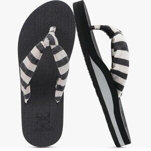 KuaiLu Flip Flops for Women with Arch Support - Size 9 - NWT